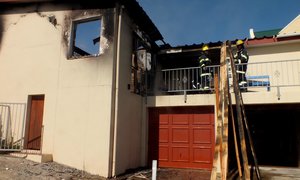 Huis in brand verwoes
